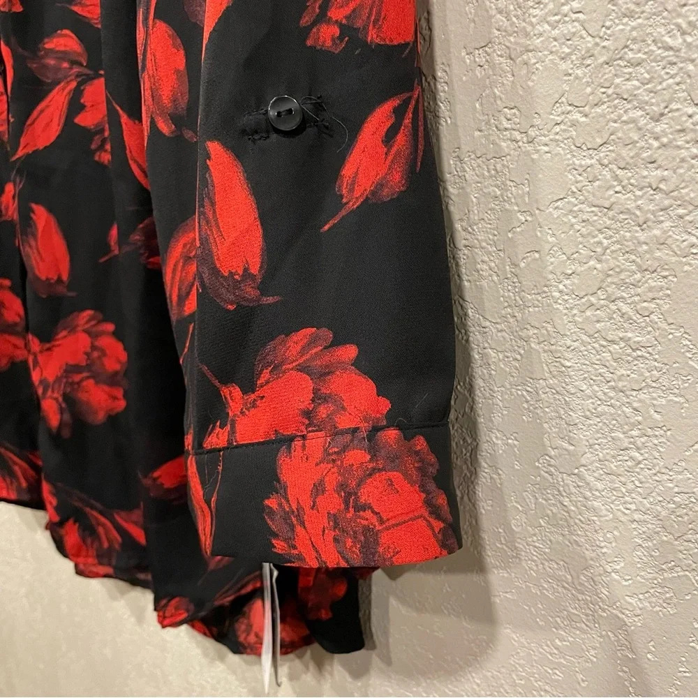 Black and Red Floral Women's Top - Picture 4 of 5